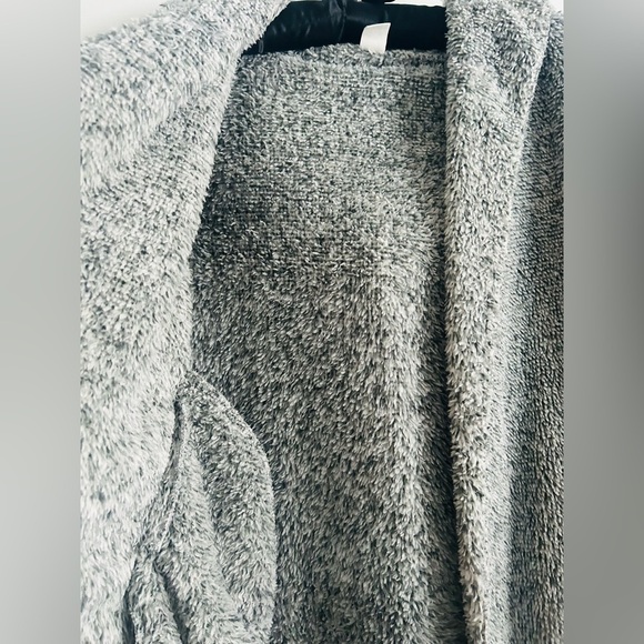 SHEIN Girls Slant Pocket Drop Shoulder Open Front Hooded Teddy Coat, 9Y, NWOT - Picture 5 of 7